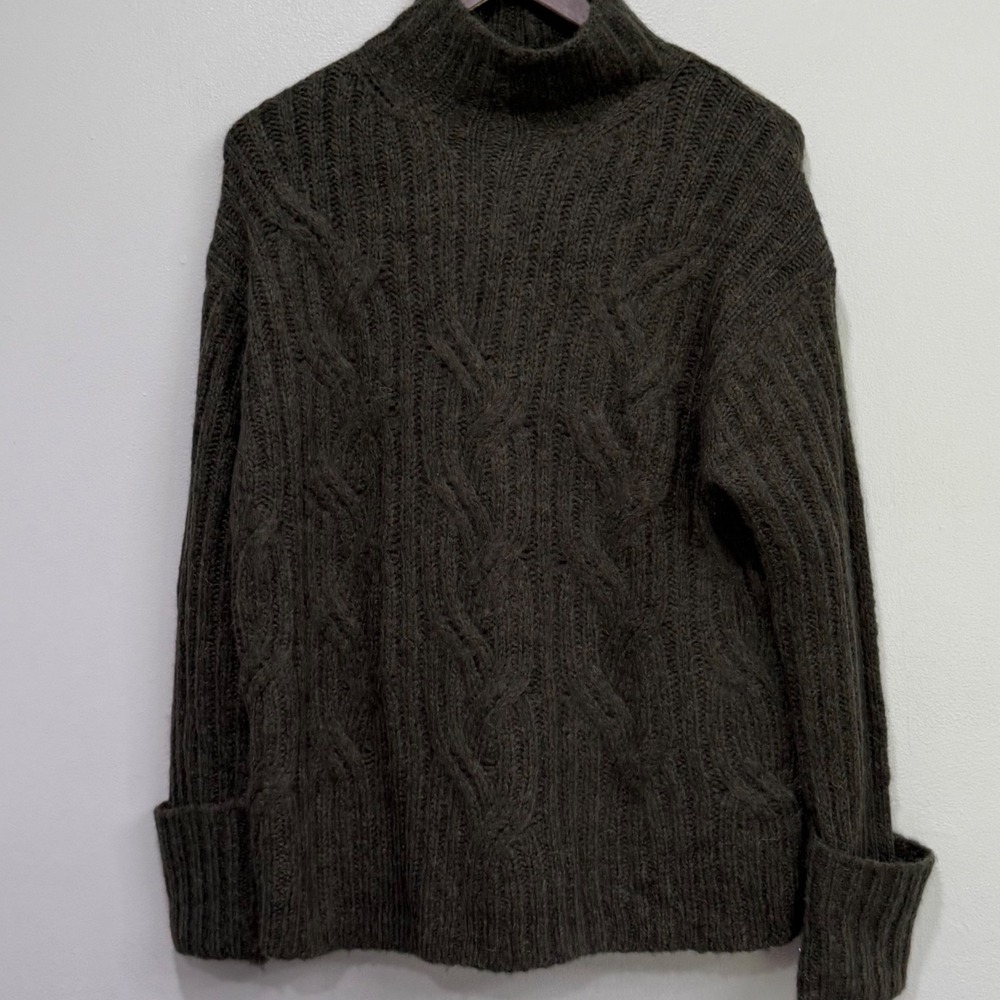Vince Forest Green Alpaca Wool Cable Knit Sweater Womens M quiet old money cozy